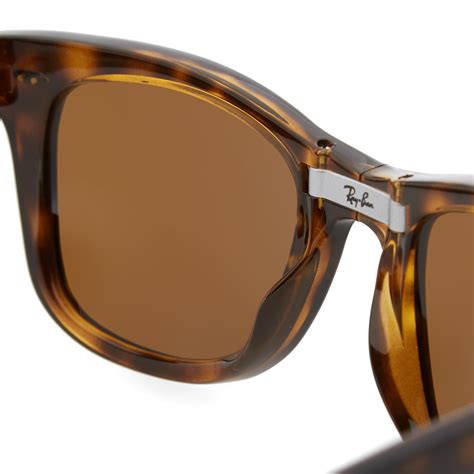 foldable wayfarer ray ban sunglasses.